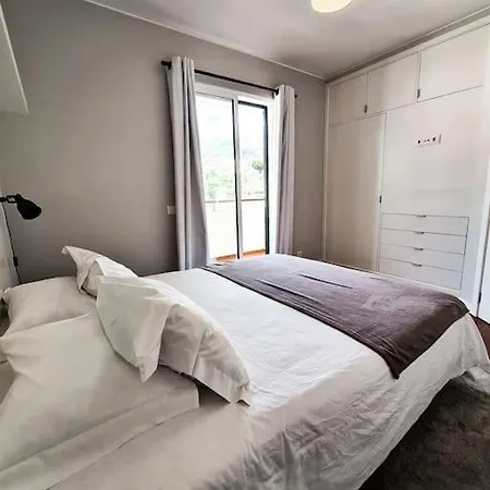 Santa Luzia's Pearl Iii -two Bedroom